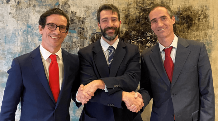 TÜV AUSTRIA und GIS: Zwei starke Marken unter gemeinsamem Dach: Hugo Gouveia, TÜV AUSTRIA Iberia, Antonio Ortiz, Global Inspection Services, Pedro Pimenta, TÜV AUSTRIA Iberia (C) TÜV AUSTRIA Group